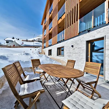 Chesa Muntanella - Apartment Samedan